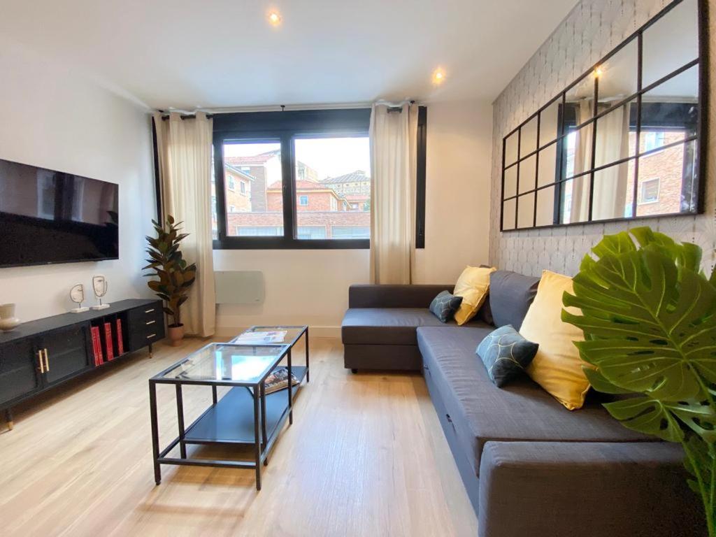 Am Ii Vut Apartament